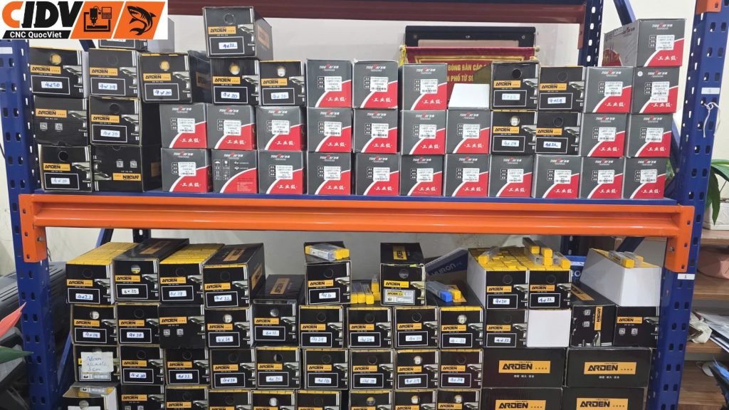 ảnh kho linh kiện CIDV Quốc Việt2